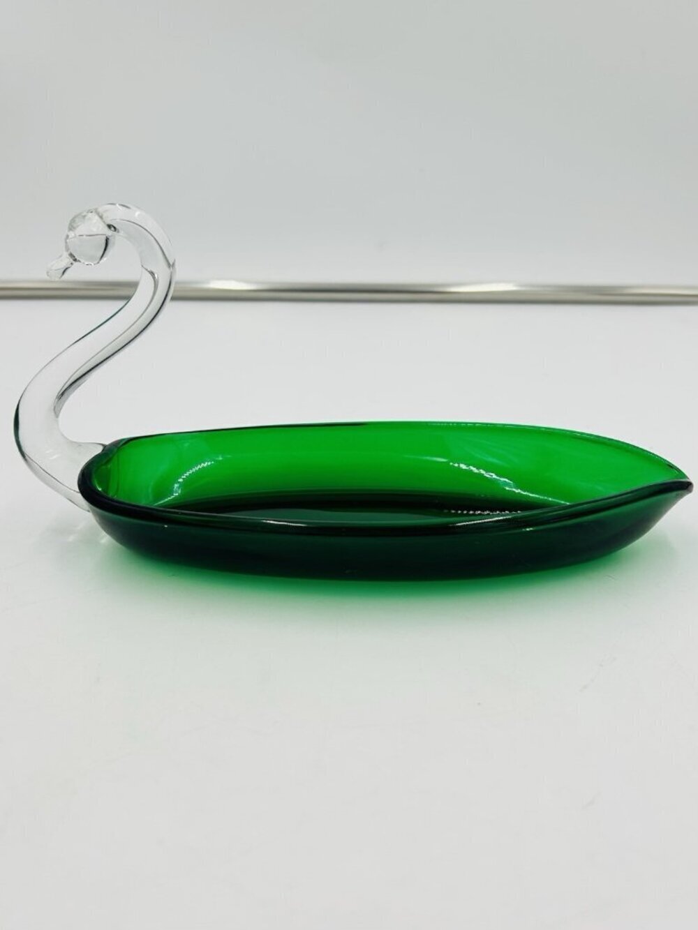 MCM Viking Glass Co. Martinsville WV Emerald Green Swan 8.5" Relish Candy Bowl